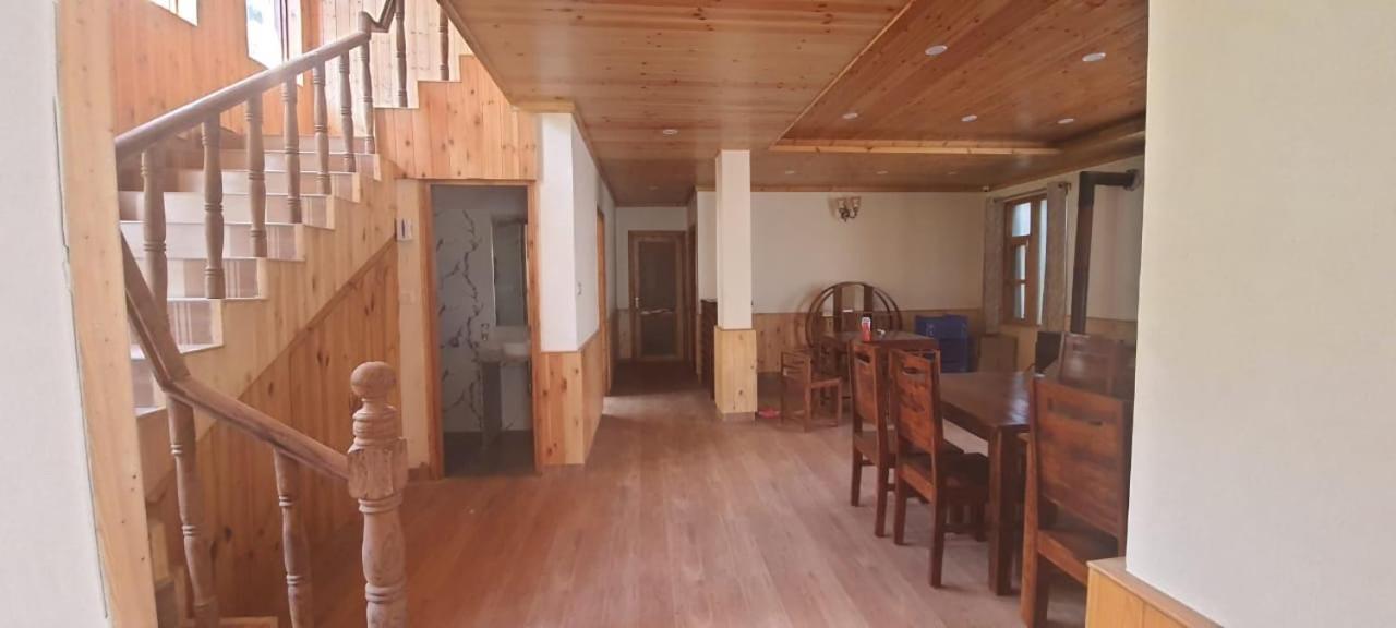 Snow Pine Cottage - Manali (Himachal Pradesh) — Photos 2